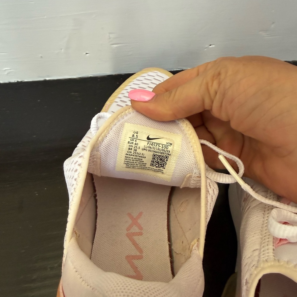 Nike Women's Pastel Pink and Yellow Sneakers - Picture 4 of 5